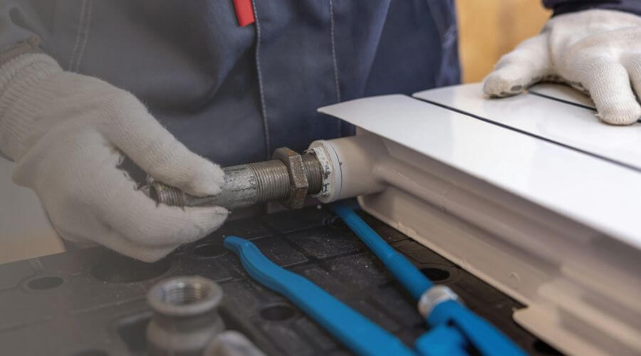 Sewer Backup Cleaning in Camp, AR